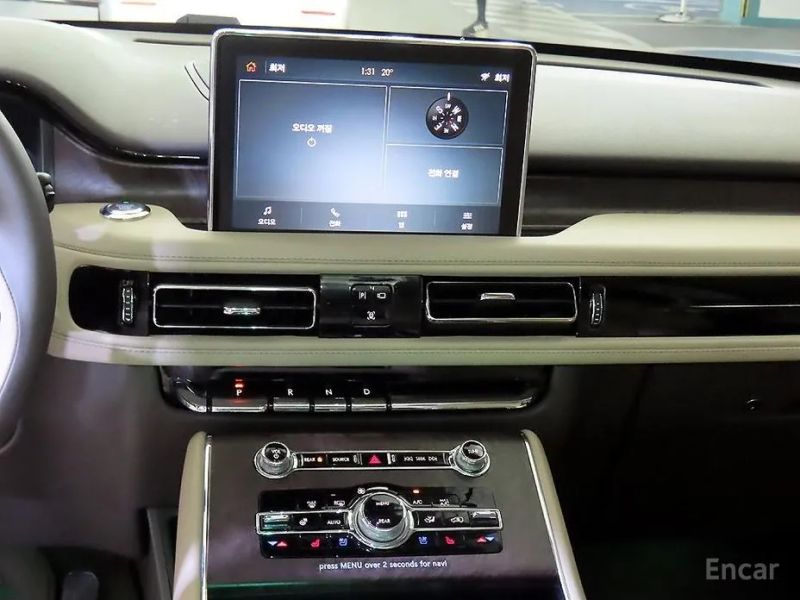 Lincoln Aviator