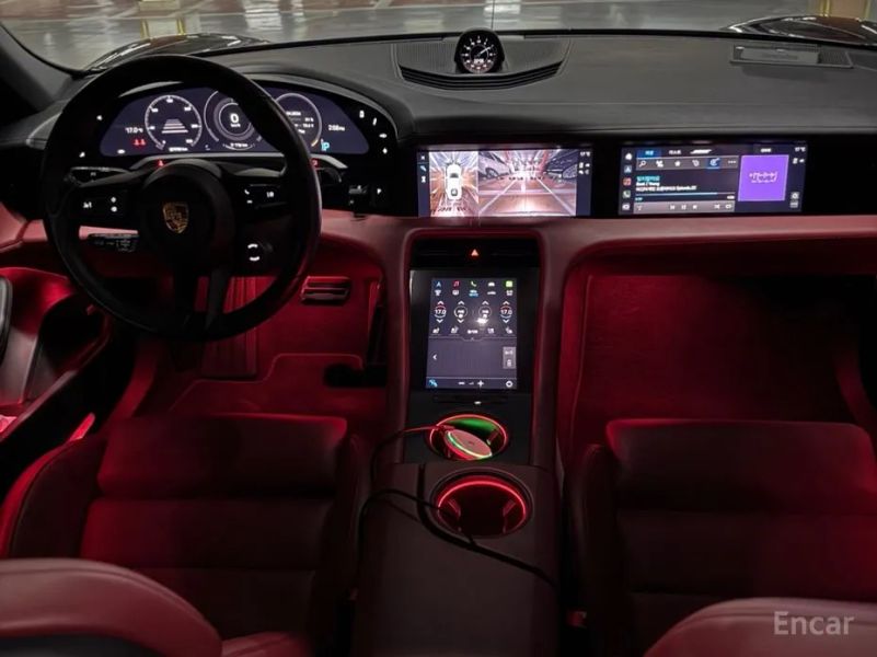 Porsche Taycan