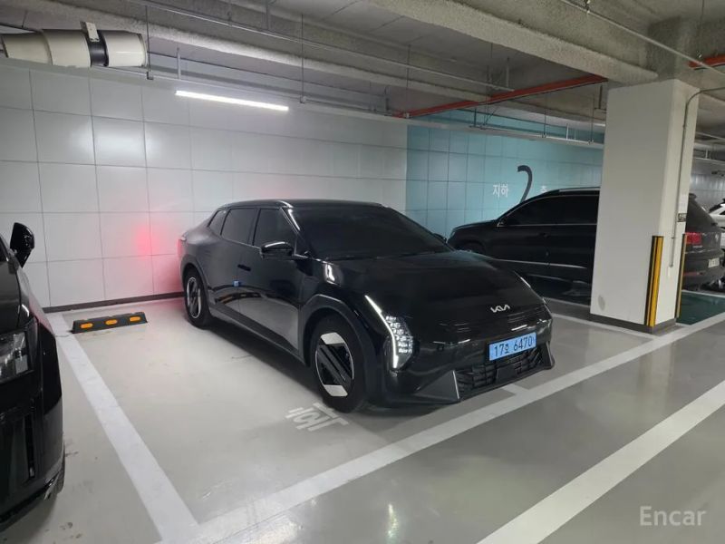 Kia EV4