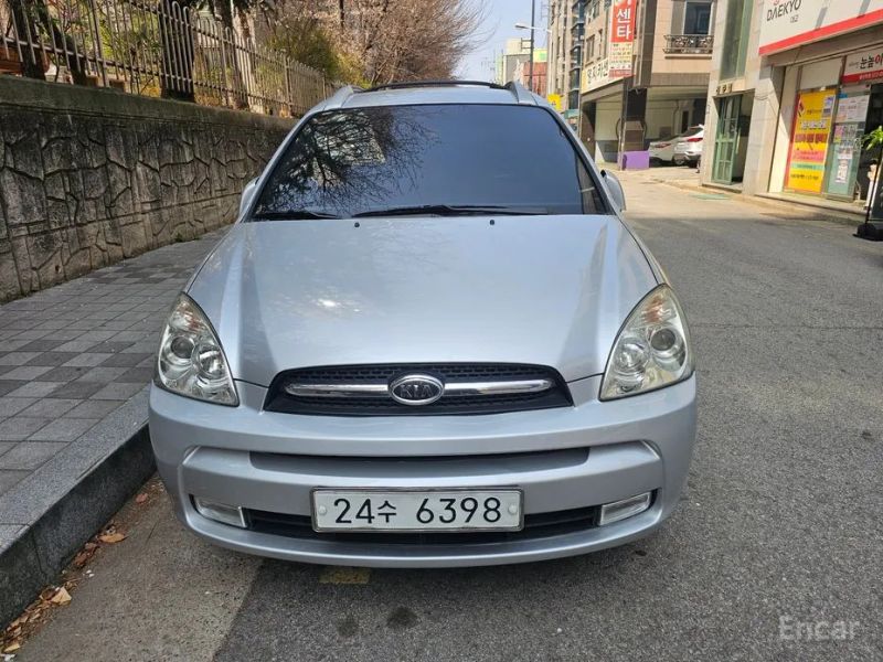 Kia Carens