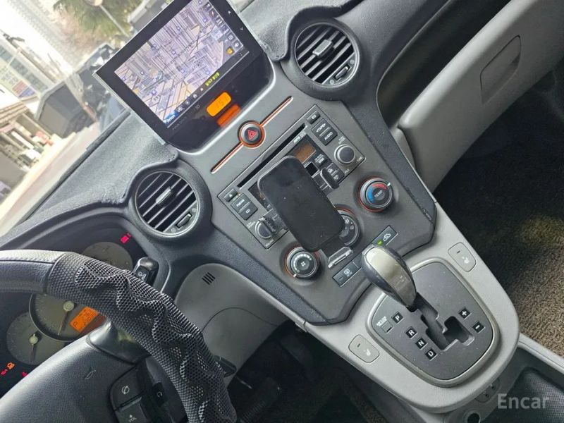 Kia Carens
