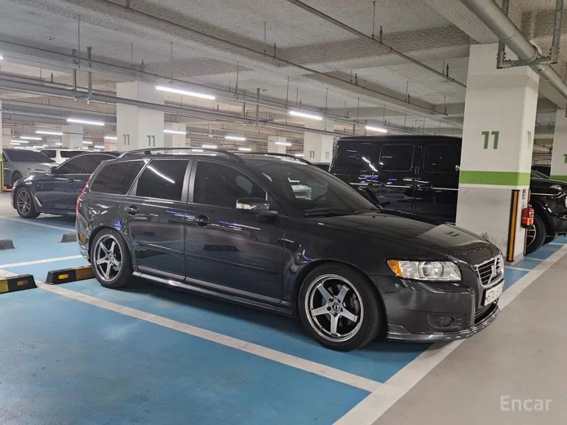 Volvo V50
