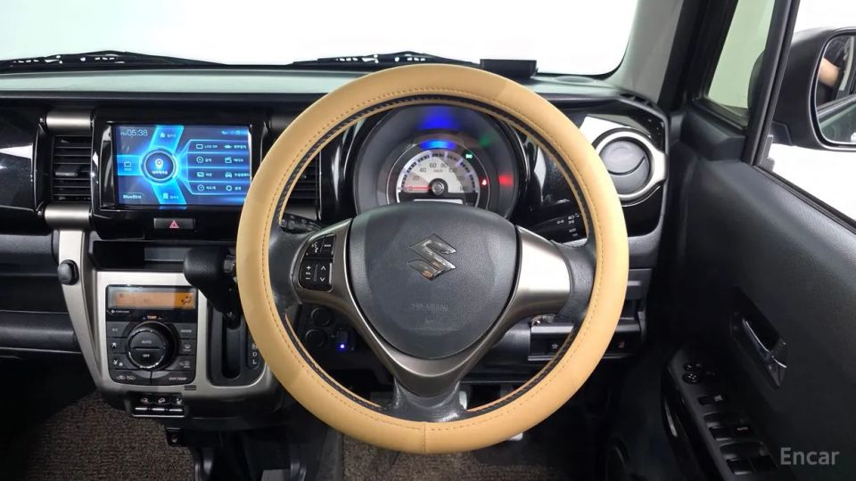 Suzuki HUSTLER