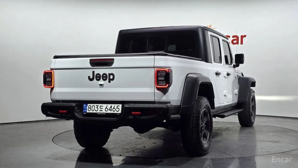Jeep gladiator