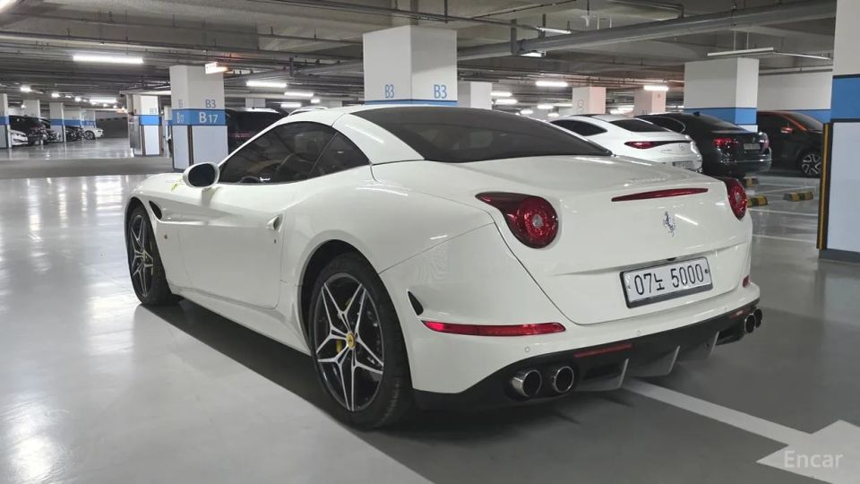 Ferrari California