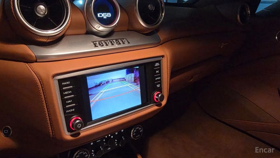 Ferrari California