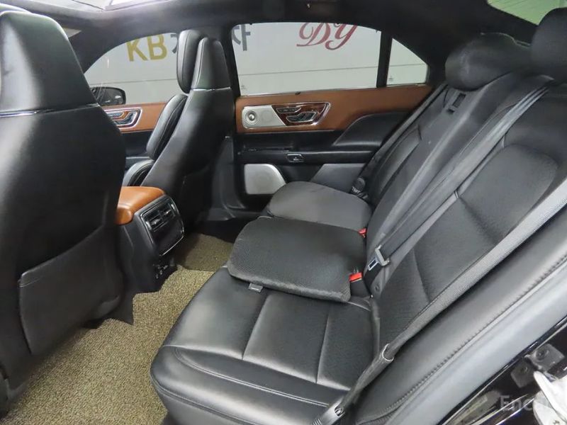 Lincoln Continental