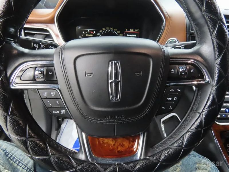 Lincoln Continental