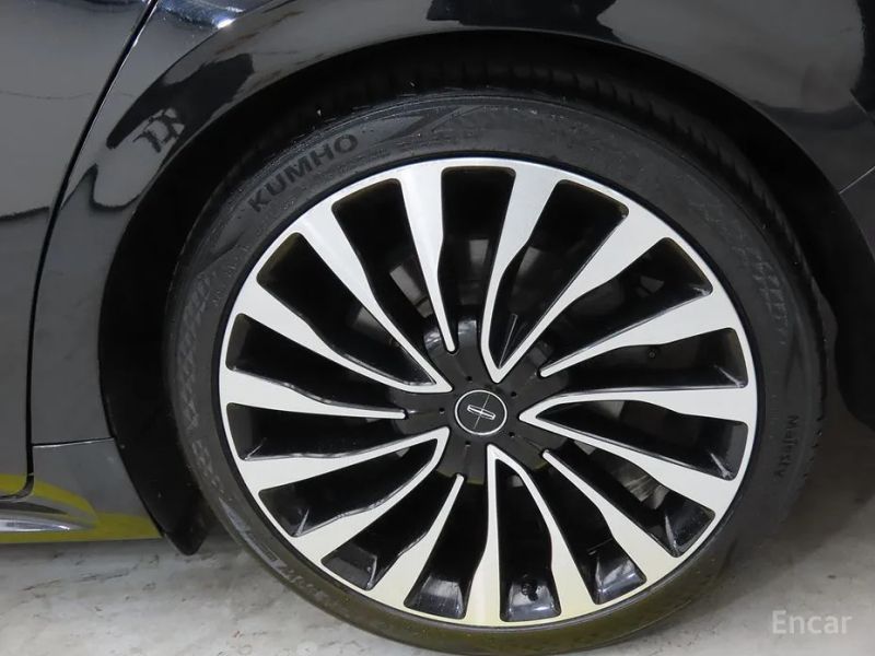Lincoln Continental
