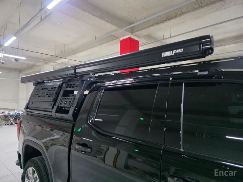 GMC Sierra