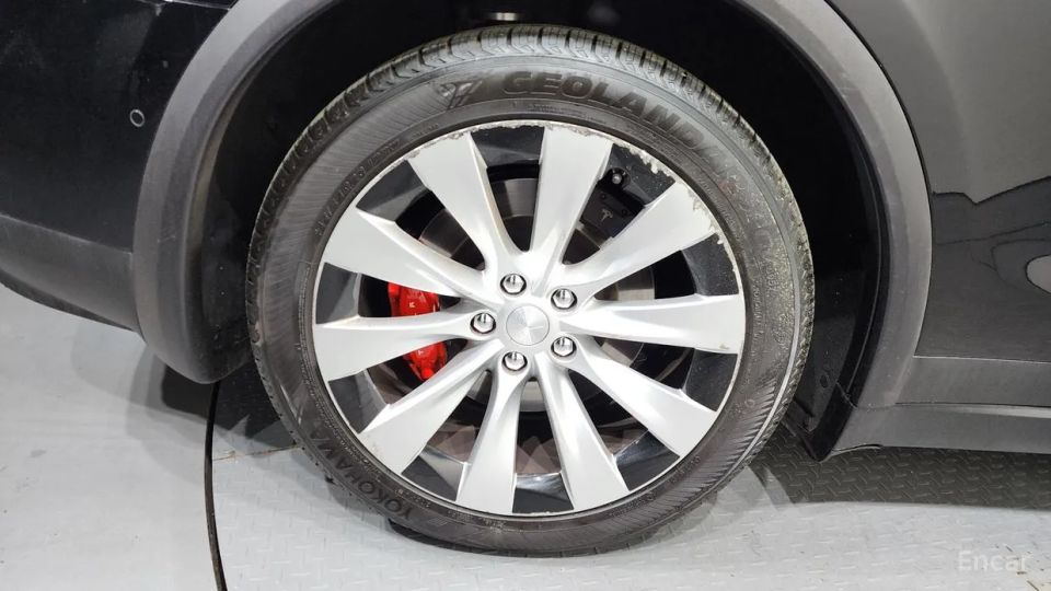 Tesla model-x