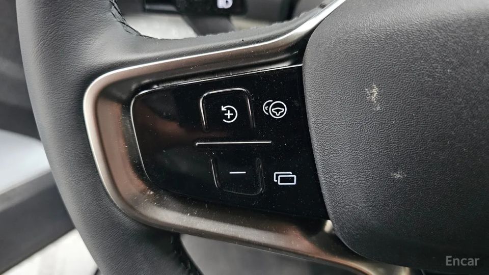 Volvo EX30