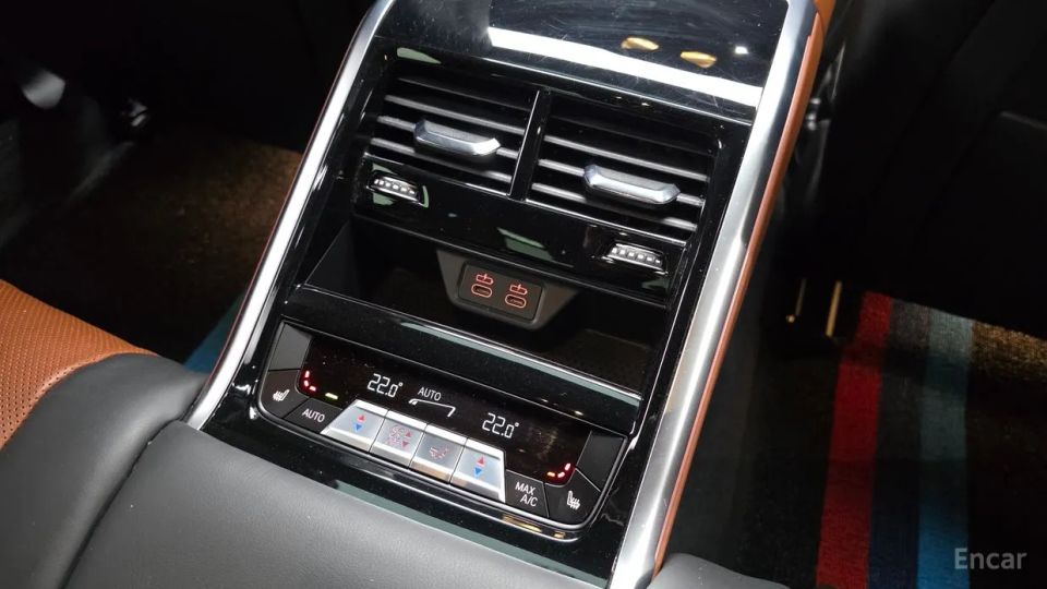 BMW 8-series
