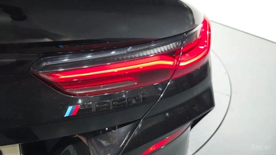 BMW 8-series