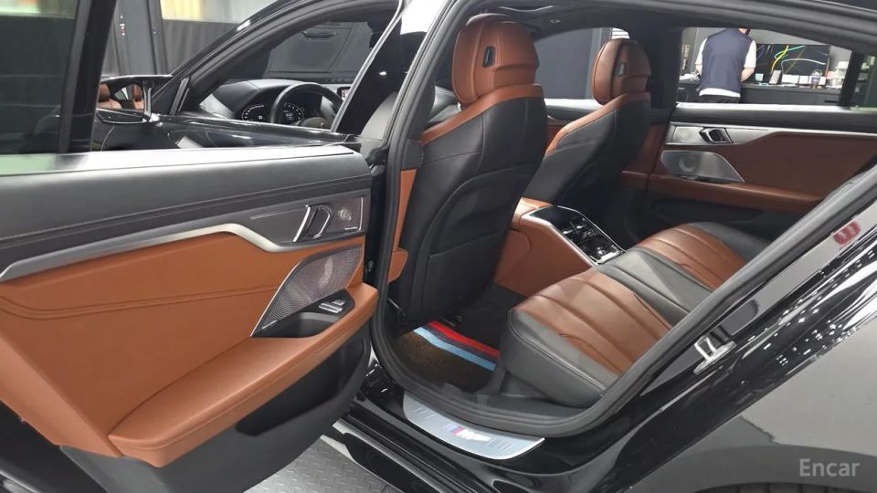 BMW 8-series