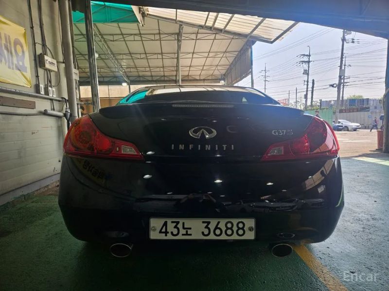 Infiniti G