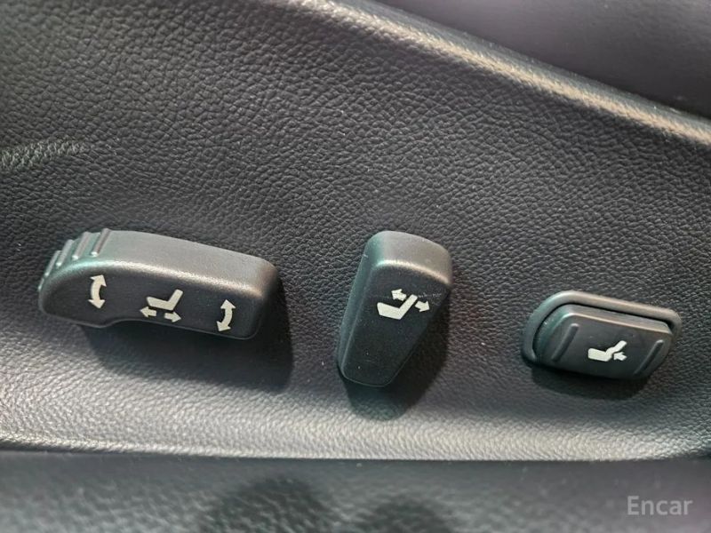 Infiniti G