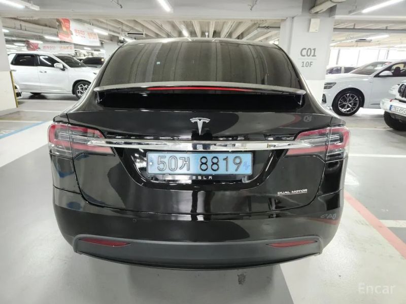 Tesla model-x