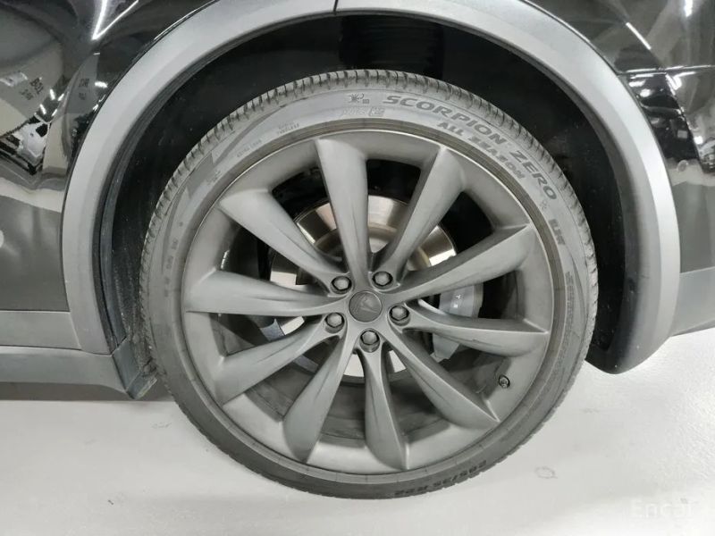 Tesla model-x