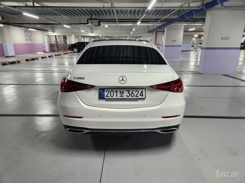 Mercedes-Benz C-Class