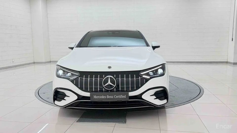 Mercedes-Benz EQE
