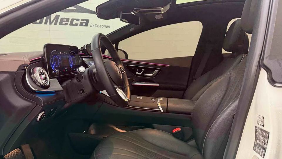 Mercedes-Benz EQE