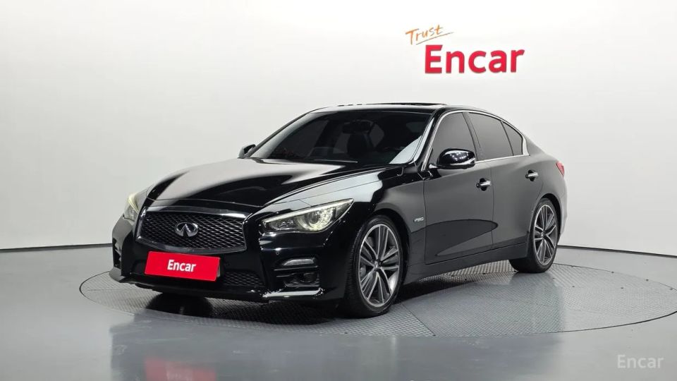 Infiniti Q50