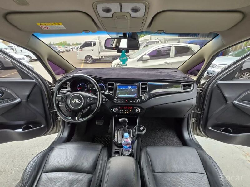 Kia Carens