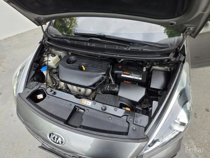 Kia Carens