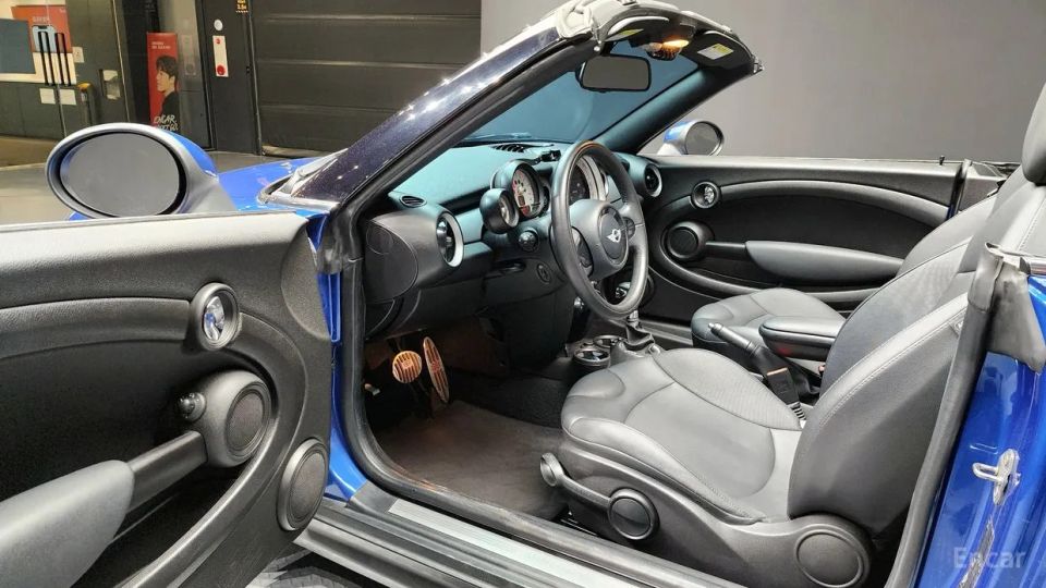 Mini roadster