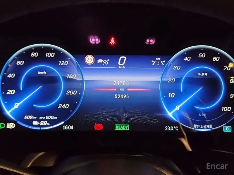 Mercedes-Benz EQS