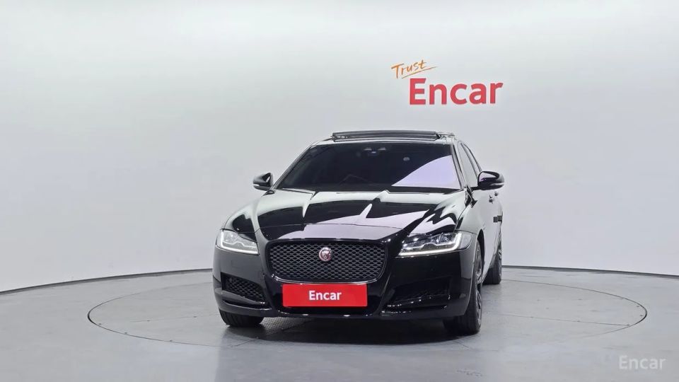 Jaguar xf