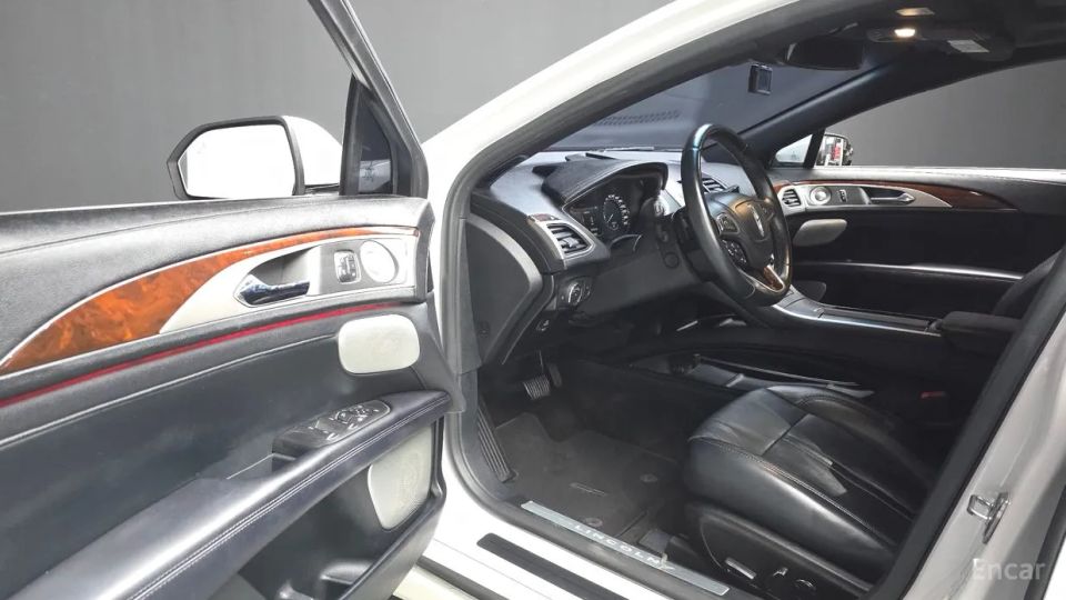 Lincoln MKZ
