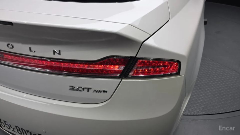 Lincoln MKZ