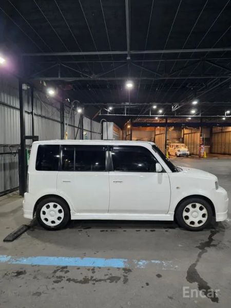 Toyota BB