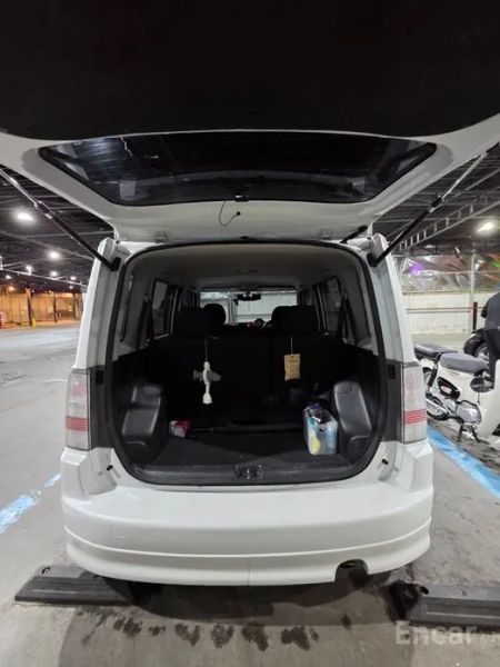 Toyota BB