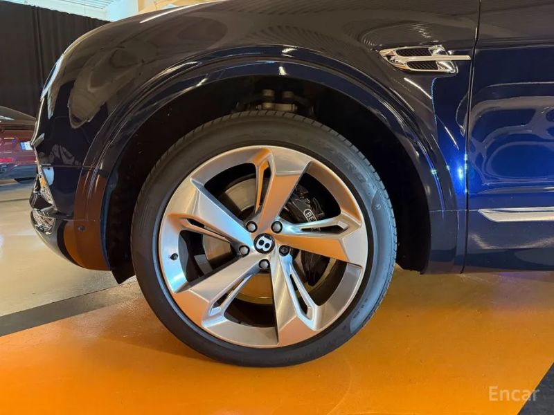 Bentley Bentayga