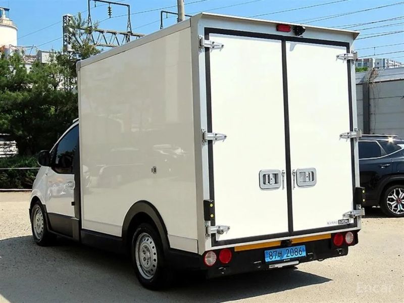 Hyundai ST1