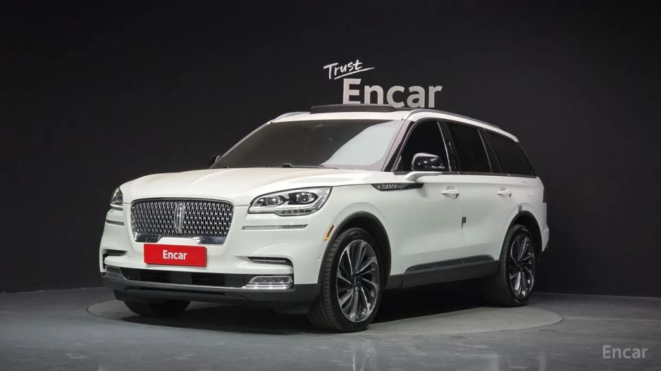 Lincoln Aviator