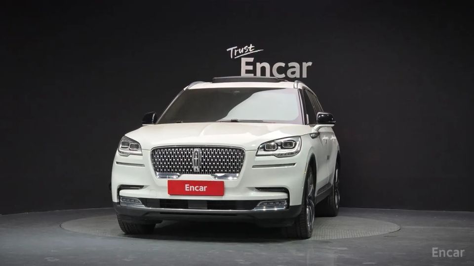 Lincoln Aviator