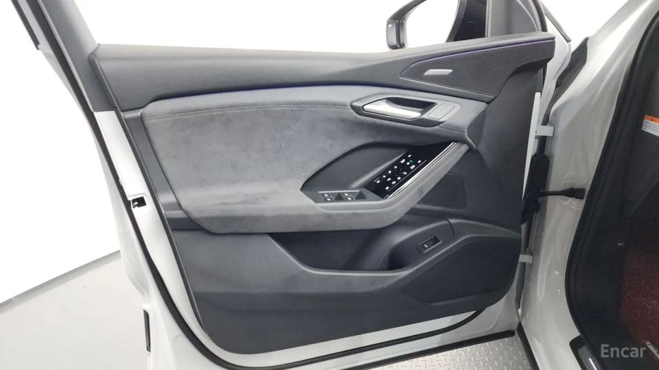 Audi SQ6 e-tron