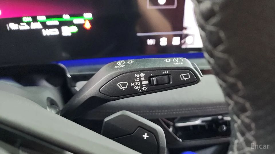 Audi SQ6 e-tron