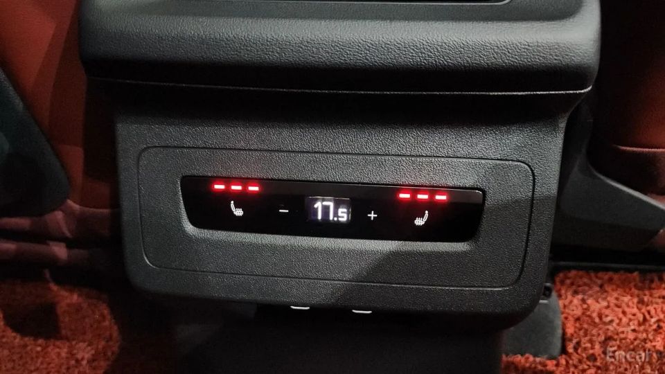 Audi SQ6 e-tron