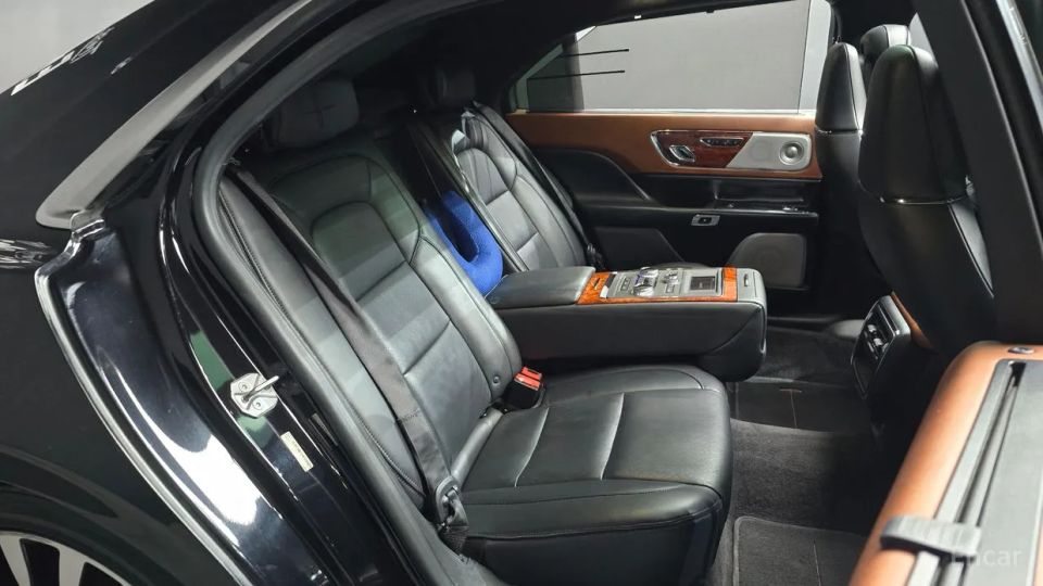 Lincoln Continental