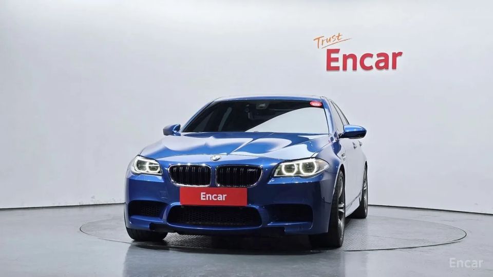 BMW M5