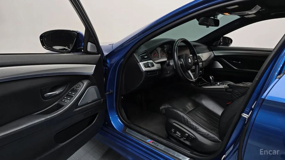 BMW M5
