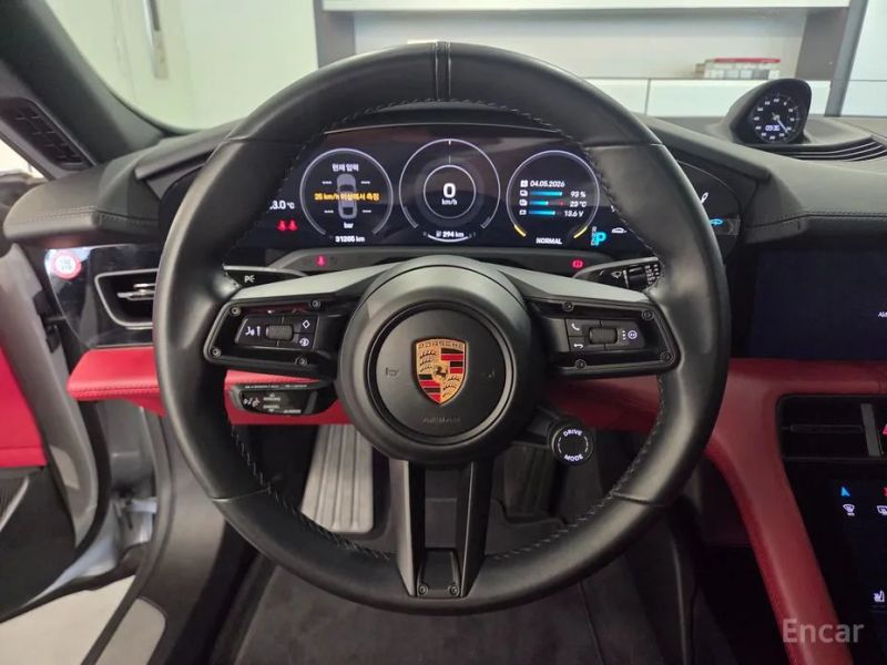 Porsche Taycan