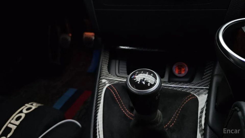 BMW 1M