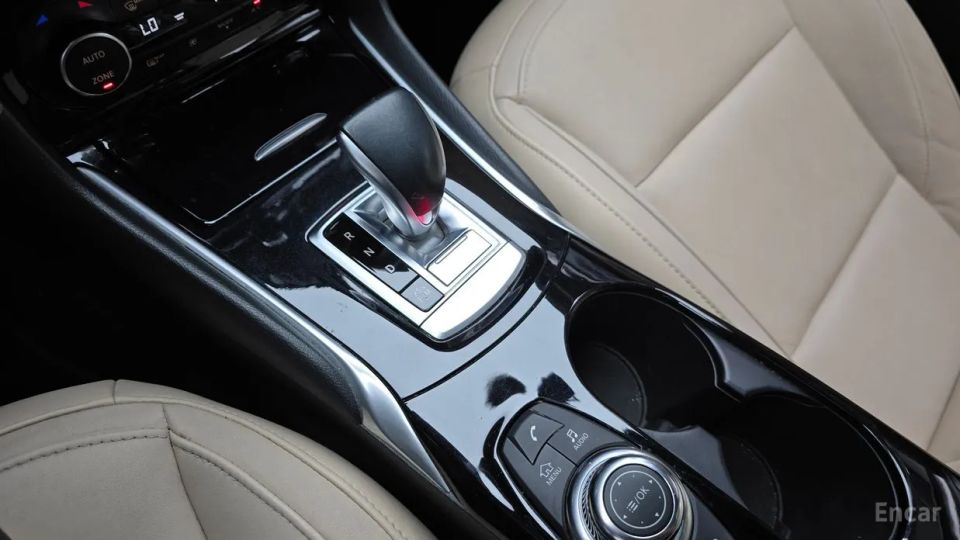 Infiniti QX30