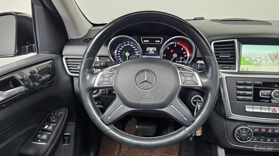 Mercedes-Benz M-class